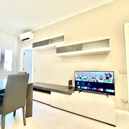 Be-c0 Luxury & Family * Milan