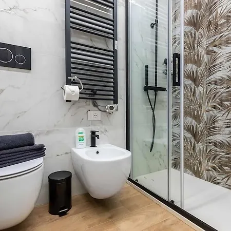 Exotic House In Of Apartment