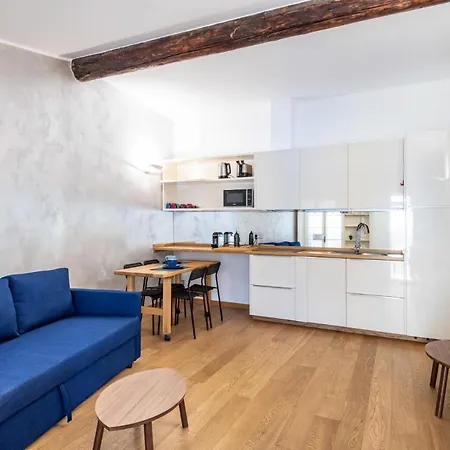Apartment Easylife - Romantico Sulla Darsena Milan