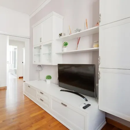 Roomy X5 - 850 M Far From Famagosta Mm2