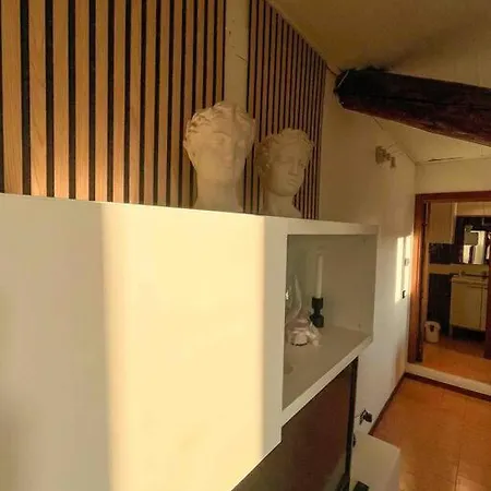 Rovereto Bridge Apartment Milan