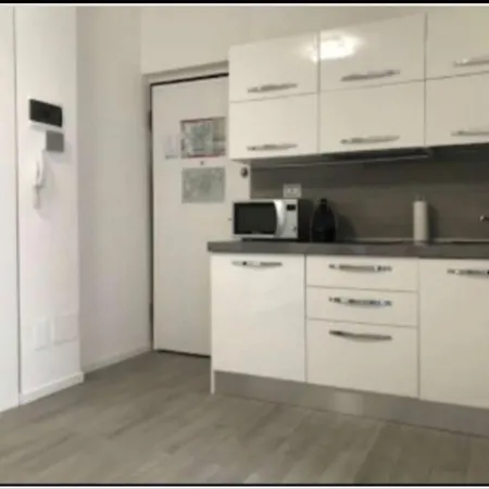 Apartman Lolo Milánó