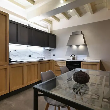 Apartment Contempora - Ampio Monolocale Medici 7