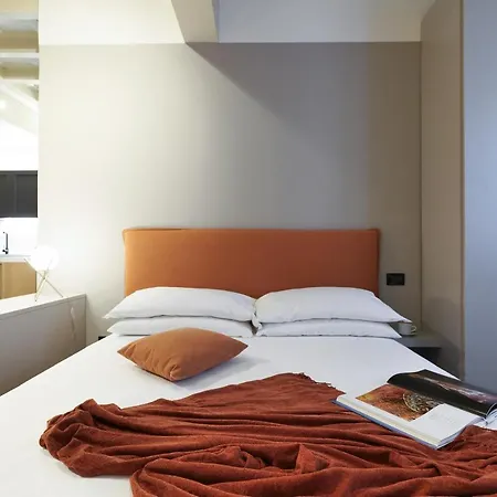 Contempora - Ampio Monolocale Medici 7 Apartment *