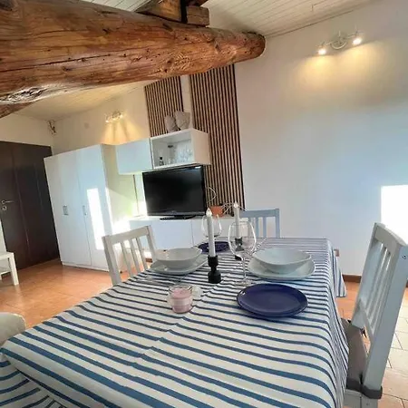 Rovereto Bridge Apartment Milan