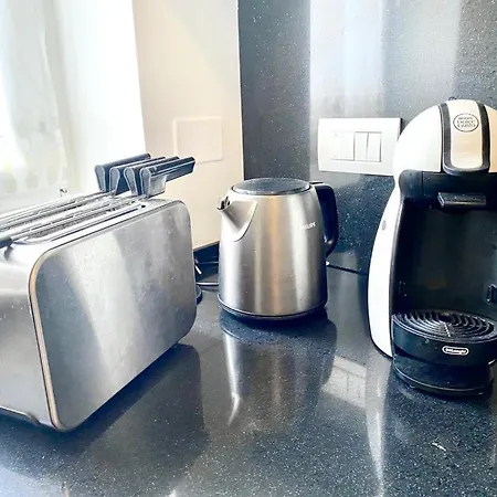 Mpm - Belinzaghi 5 6 Pax 밀라노