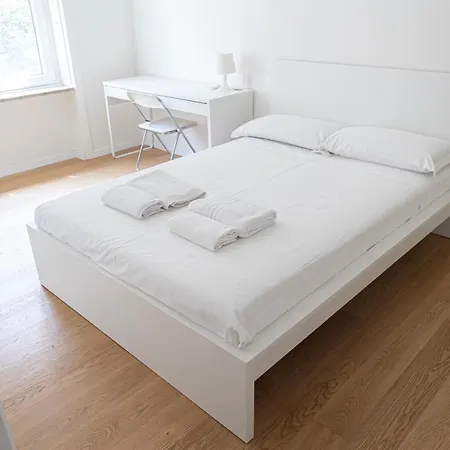 Apartment Moderno Bilocale In Corso Buenos Aires Milan