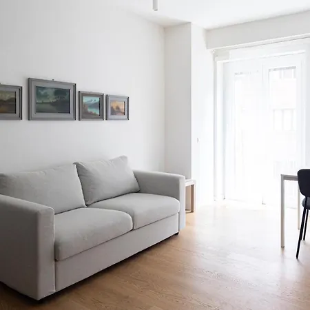 Apartamento Moderno Bilocale In Corso Buenos Aires *