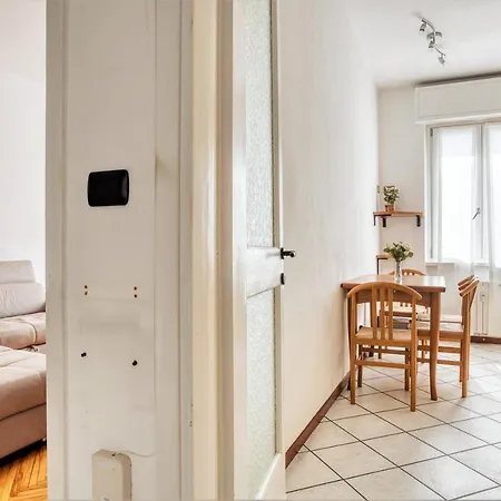 Joivy Cosy In The Giambellino Area Apartment Milan