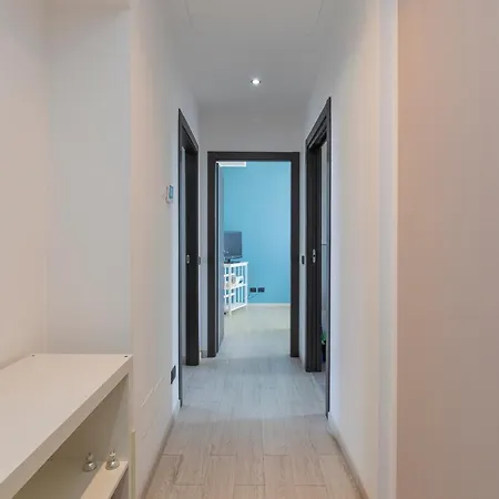 I Host - Asiago 4 ميلان