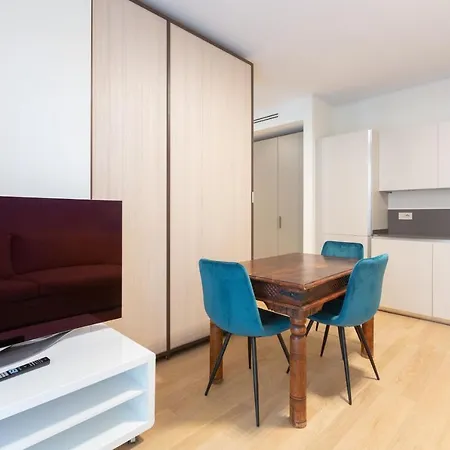 Cozy Flat With Parking Apartment *