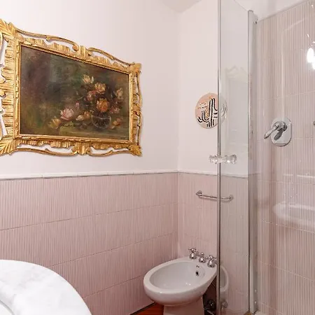 Lux Contemporary Flat - Porta Romana Apartment Milan