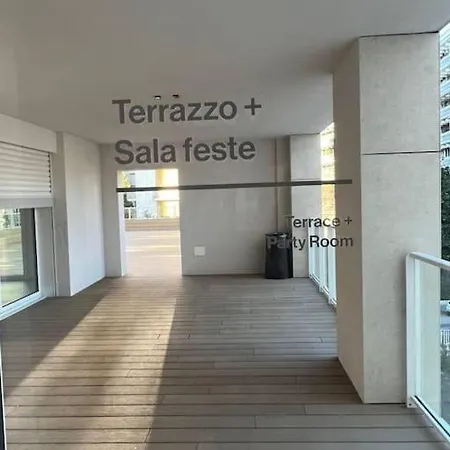 Eliteestates-sky16+gym+pool+free Parking+ps5+rooftop Apartment
