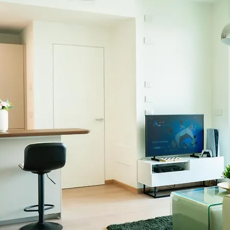 Apartment Eliteestates-sky16+gym+pool+free Parking+ps5+rooftop Milan