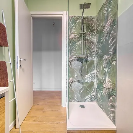 Appartement Leafy Sunshine, Bilocale In Porta Venezia, Con Metro A 1 Min A Piedi Milan