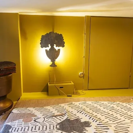 Luxury Bohemian With Private Garden In