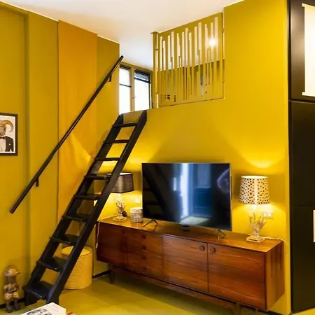 Luxury Bohemian With Private Garden In *