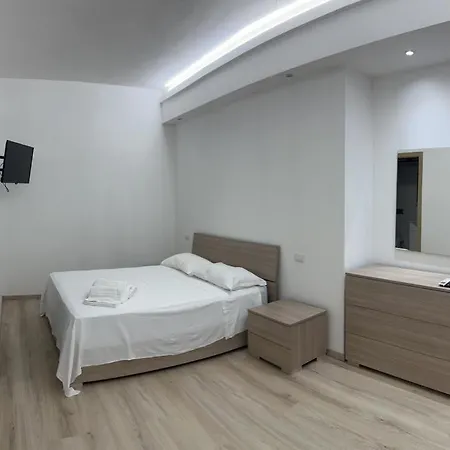 Apt. N. 1 Апартаменты