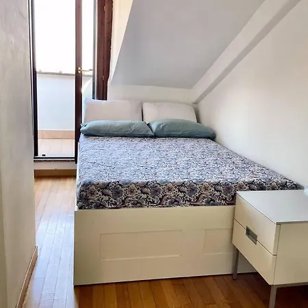 Luminoso Bilocale Con Terrazzo Apartment