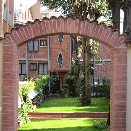 Eco & Bioriso Restaurant 호텔 3*