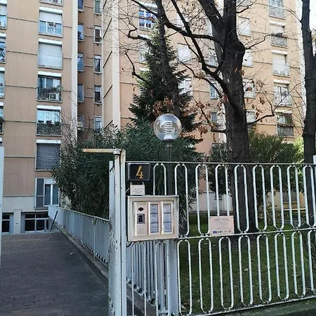 Cadolini - Secured Parking! - Duomo In 20 Min - Quiteness And Garden * Milano