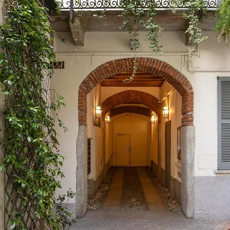 Apartment Joyful Naviglio Fortunato