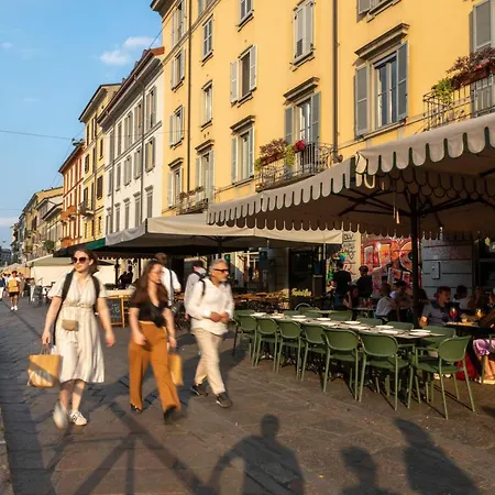 Joyful Naviglio Fortunato Apartment
