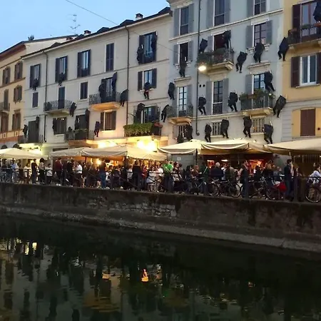 The Charming Courtyard On Navigli Διαμέρισμα Μιλάνο