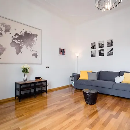 Apartment Cinque Vie Floor - Center Milan