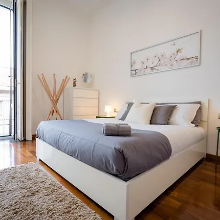 Cinque Vie Floor - Center Apartment Milan