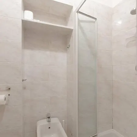 Youhosty - Ripa5 C Appartement