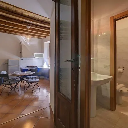 Apartment Youhosty - Ripa5 C *