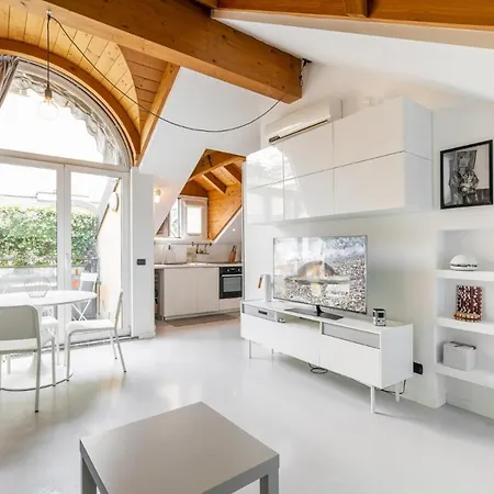 Apartment Easylife - Incantevole Abitazione In Zona Isola *