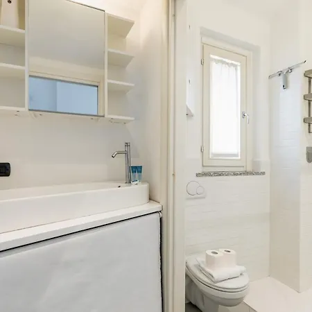 Easylife - Incantevole Abitazione In Zona Isola Apartment *