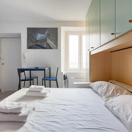 Darsena-navigli Cosy Apartment