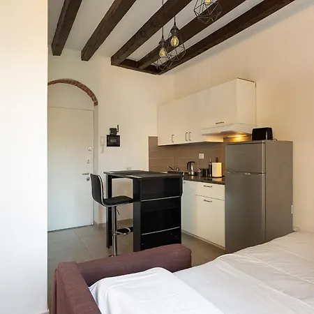 Superb Loft Naviglicomfy&relax Apartmán
