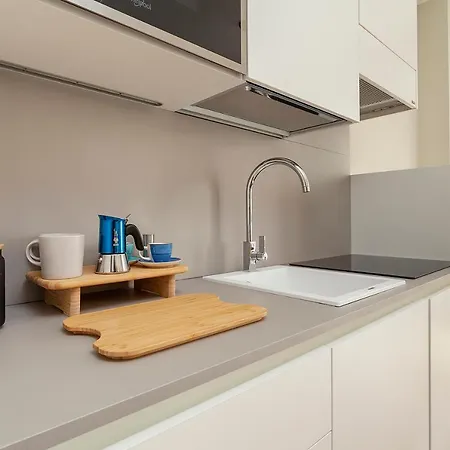 Zuretti1 - Meryggiare Apartmán *