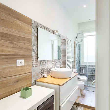 Easylife - - Friuli 24 - Porta Romana *