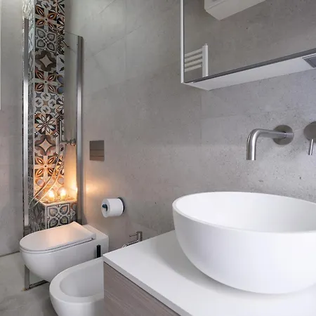 Centrale-loreto Con Terrazzo דירה *