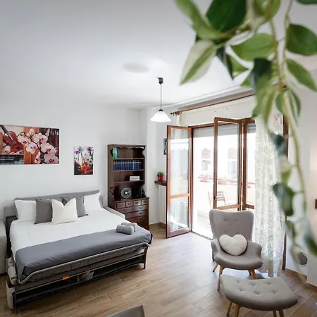 Oxilia Flat - Loreto District Apartment Milan