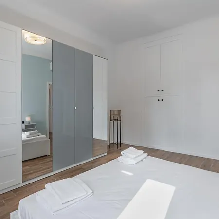 Easylife - - Garigliano 8 - Isola