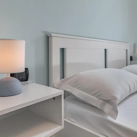 Easylife - - Garigliano 8 - Isola *