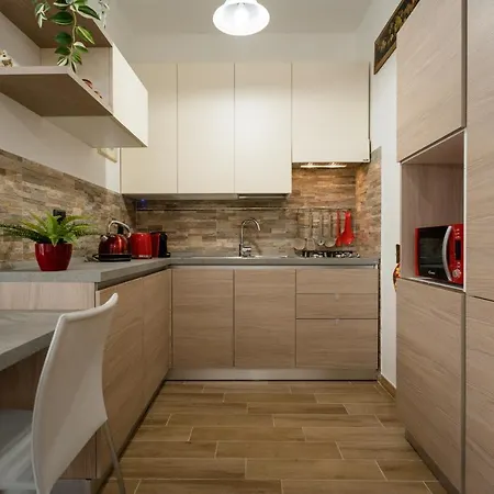 Apartment Oxilia Flat - Loreto District Milan