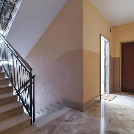 Apartman Primopiano - Padova 320 *