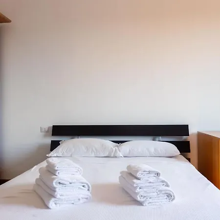 Garibaldi Two Bedrooms By Halldis Апартаменты *