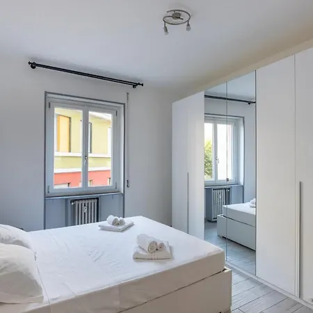 דירה Niguarda Hospital Free Parking And Netflix מילאנו