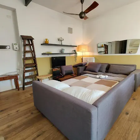 Apartamento Elegante Trilocale A