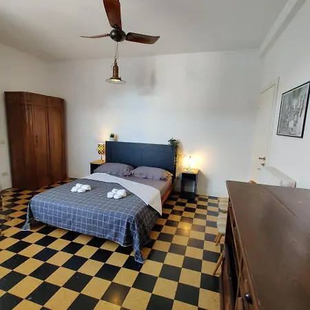 Apartamento Elegante Trilocale A Milão