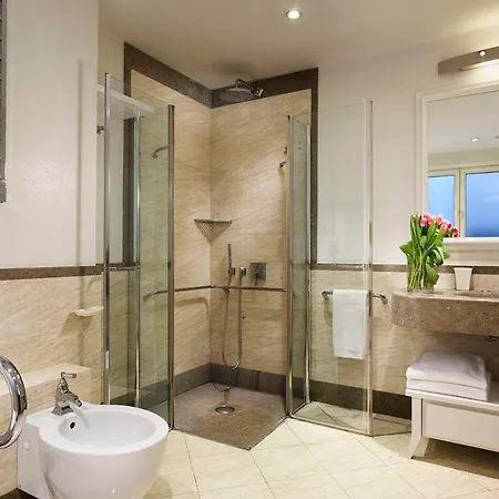 Maison | Esperienze Отель 4*