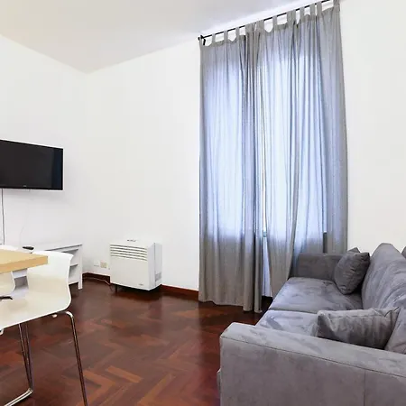 Cadorna Modern In The Centre Apartment Milan